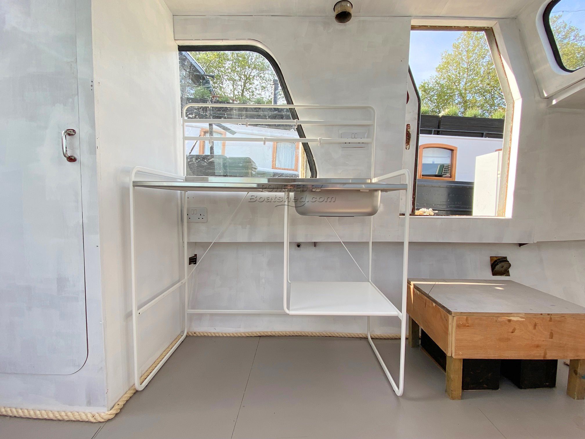 Dutch Barge 38ft with London mooring