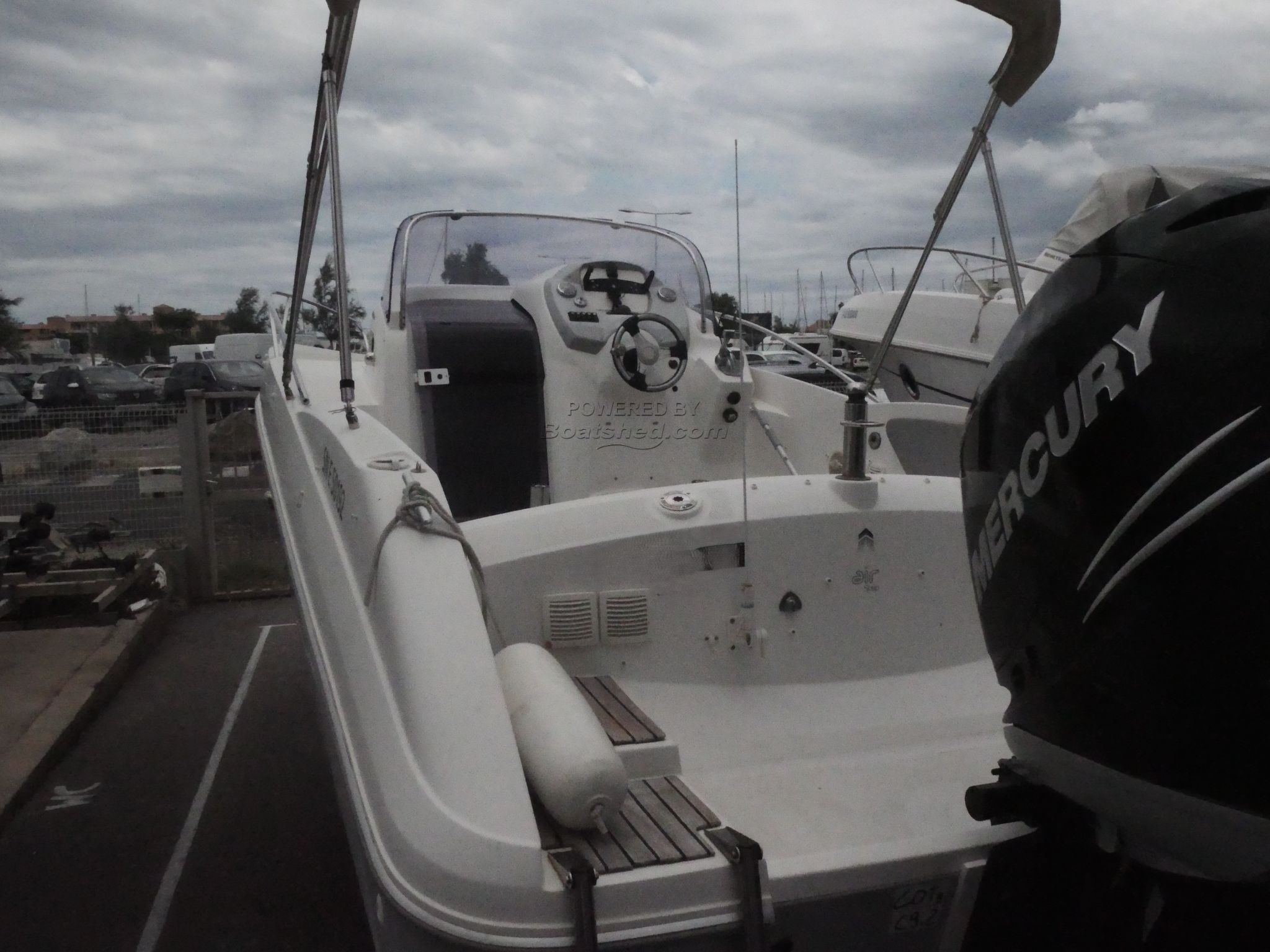 Beneteau flyer 750 SUN DECK