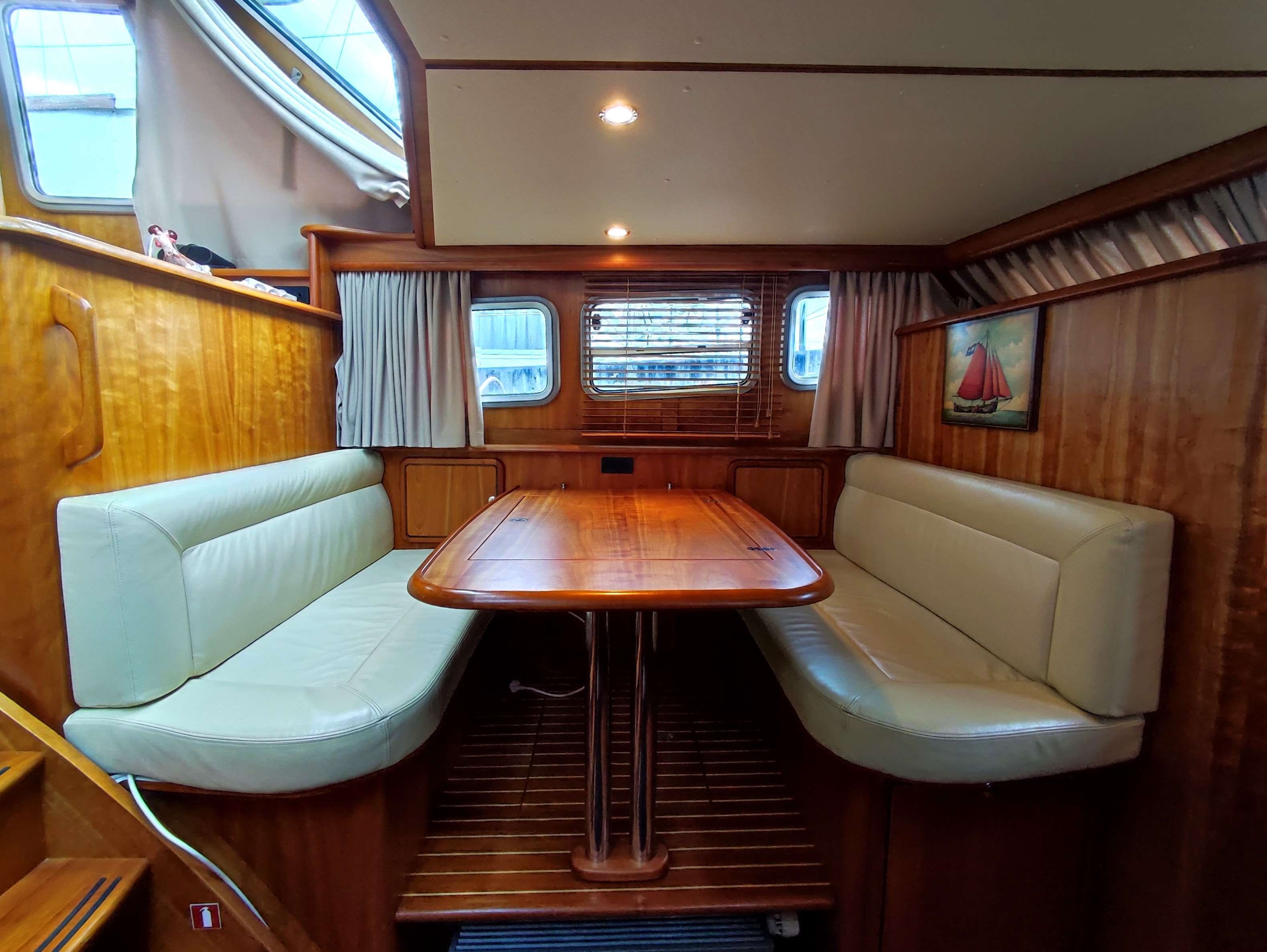 LINSSEN 470 Grand Sturdy AC